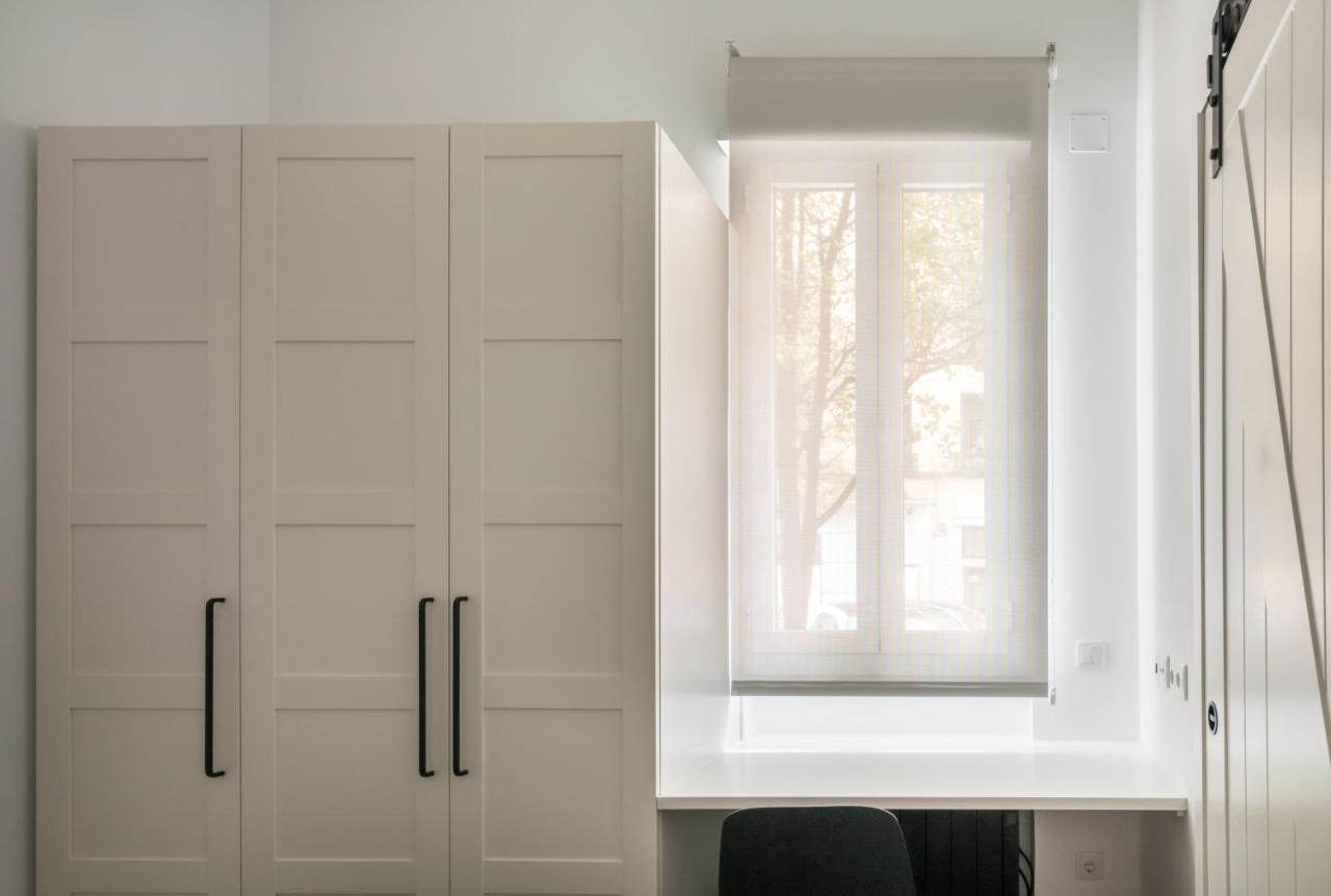 Loft Retiro Apartment มาดริด ภายนอก รูปภาพ